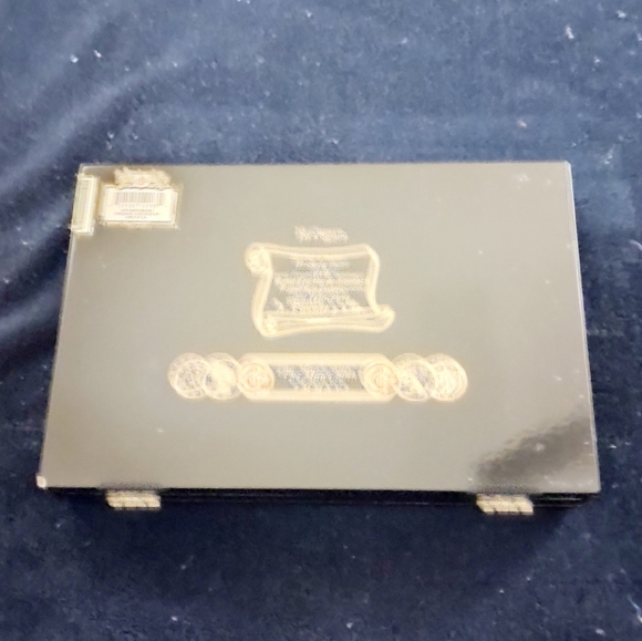 Don Carlos Personal Reserve cigar box - Picture 9 of 9